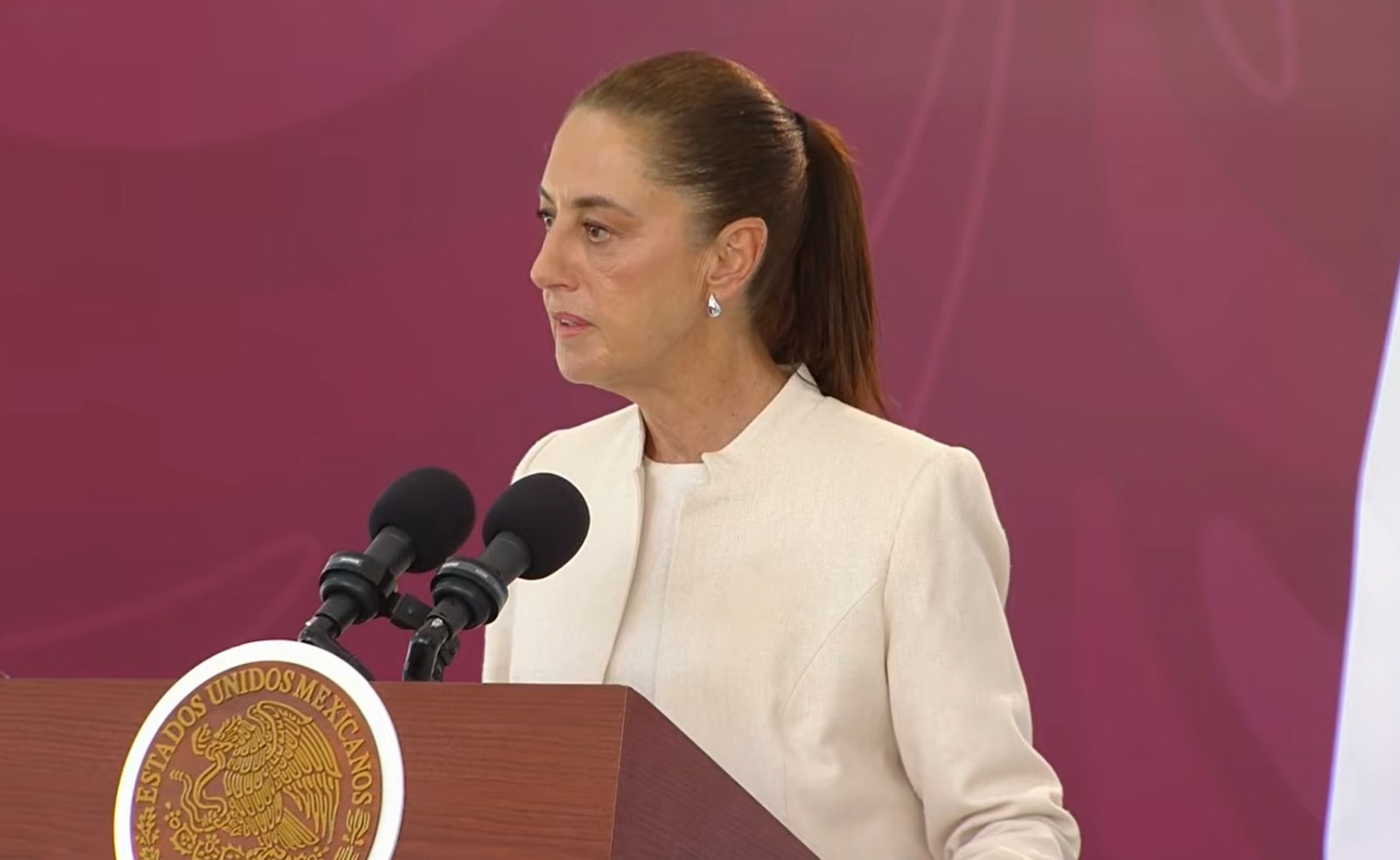 Sheinbaum aclara: atentado contra diseñadora Elvis Guerra no está ligado a la caída del alcalde de Juchitán