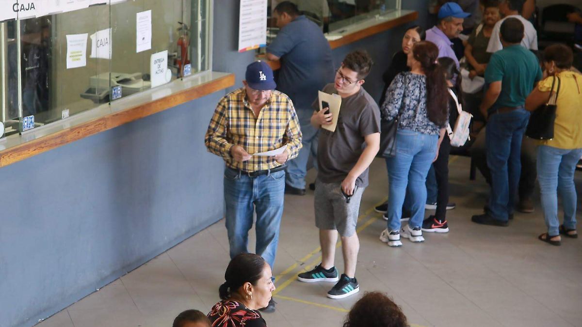 Califica Coparmex como extorsión gubernamental el retraso en trámites de dependencias - El Sol de Durango