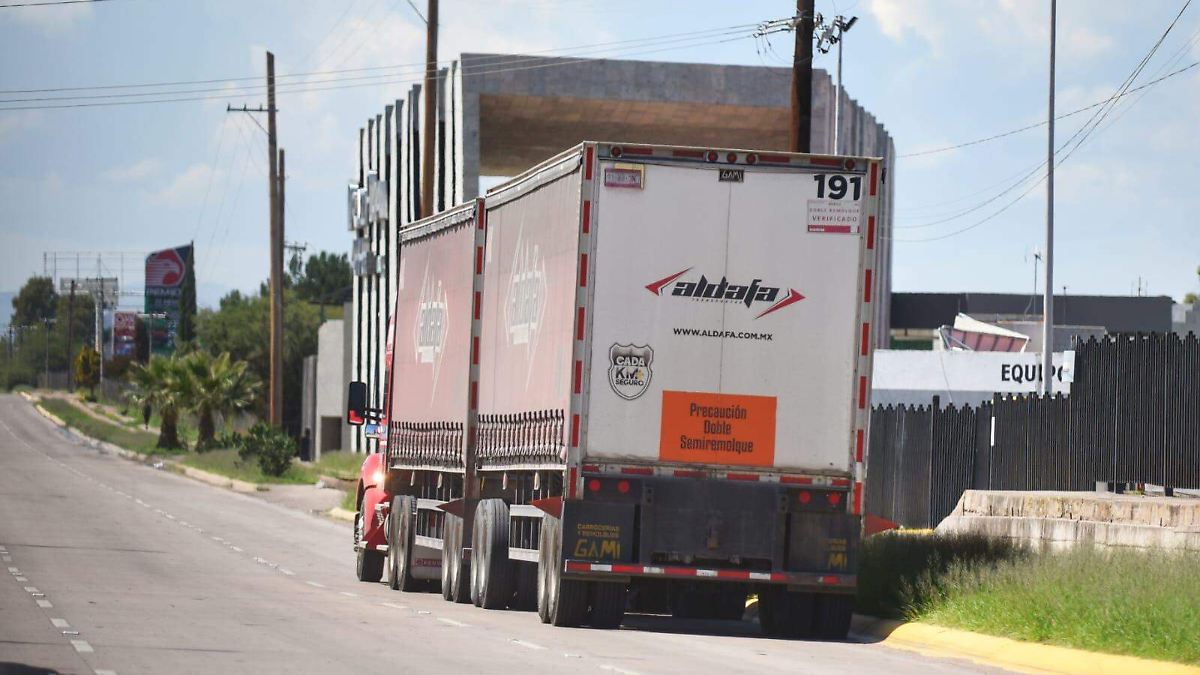 Choferes asaltados suelen ser abandonados amarrados en brechas y zonas despobladas