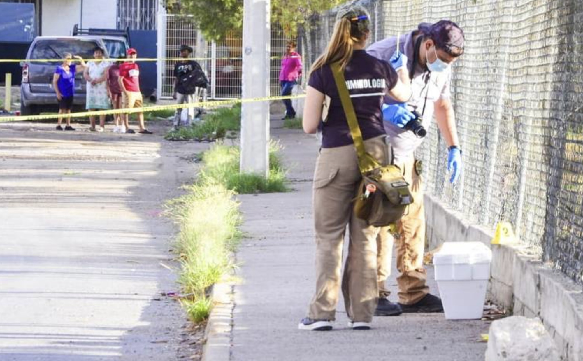 Ice Cooler With Message And Pigs Leg Left Outside Niños Héroes Elementary School